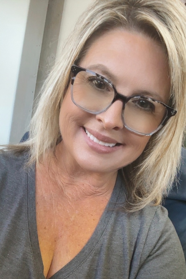 Cruise Brothers Travel Agent Lynn Smith